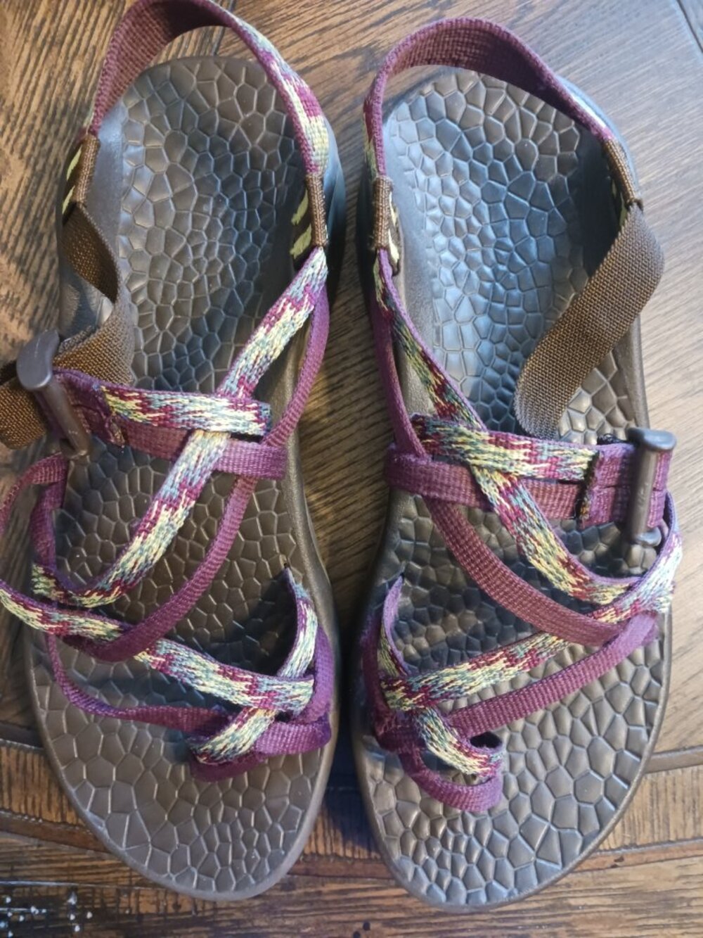 Chaco Z/Cloud X2 Strap Arch Support Sandals  Size 8  Like New